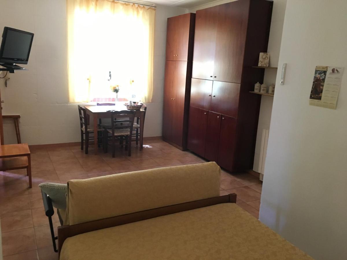B&B Leggieri Villa Siria サン・ジョバンニ・ロトンド エクステリア 写真